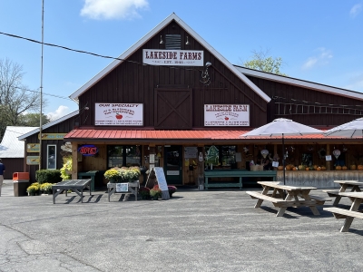 Family-owned Lakeside Farms celebrating 75th anniversary